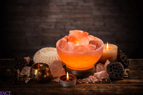 Himalayan salt lamp